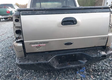 2004 Ford Explorer Sport Trac Adrenalin/Xls/Xlt z USA, uszkodzony, nr VIN 1FMZU77K64UA83164